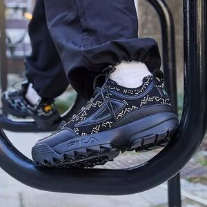 Fila Disruptor II Diamanté Print Trainers in a Black Velvet - Size 8.5